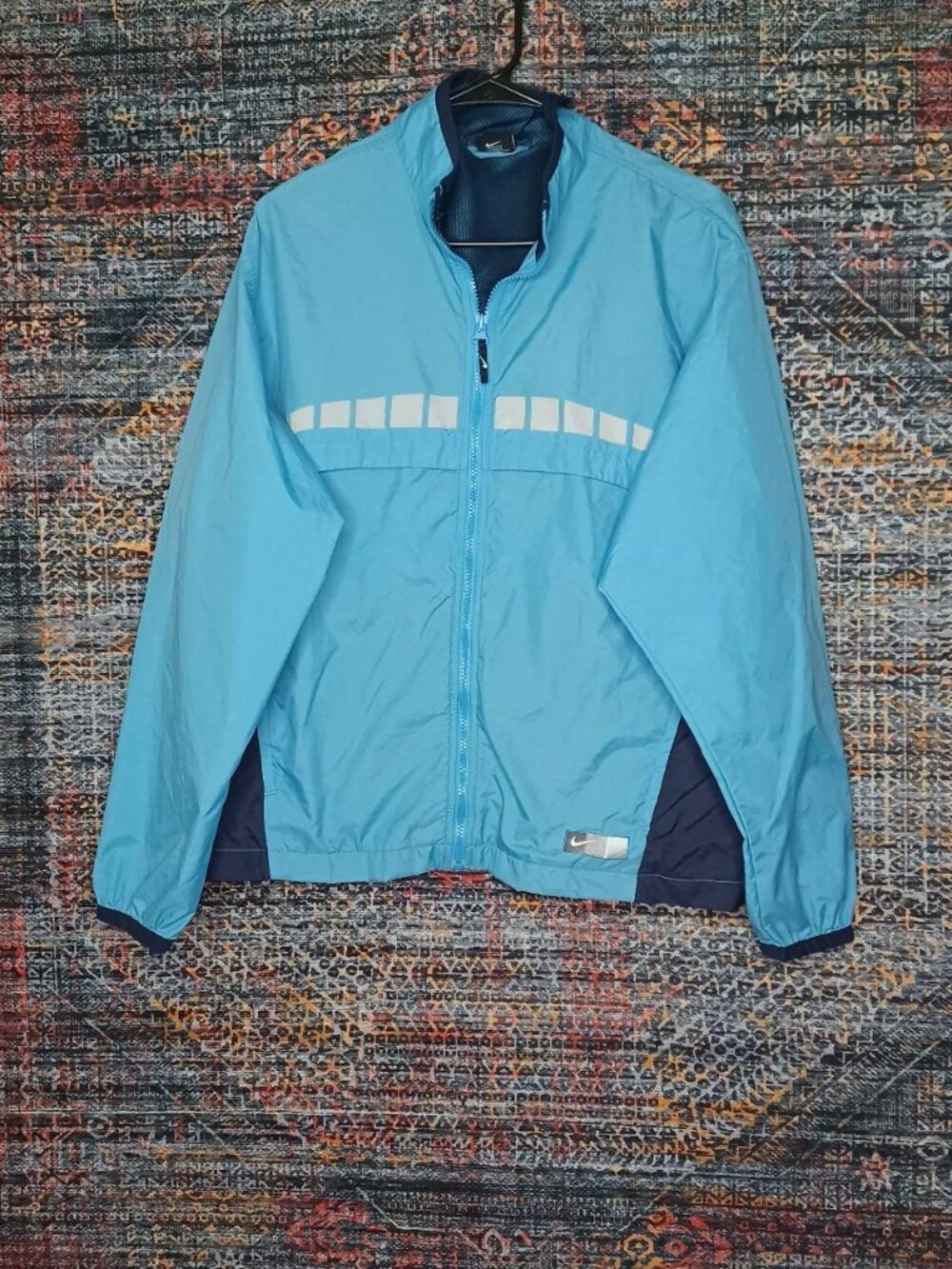 Vintage Nike mens blue gray reflective vented windbreaker run jacket S